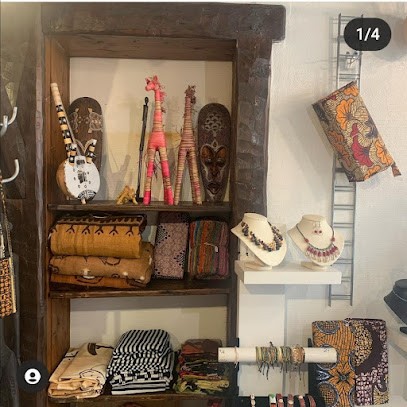 The Pearl Of Africa, Salon de Coiffure à Bayonne