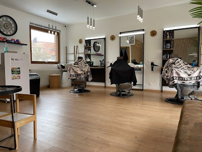 Barber Shop, Barbier à Corbie