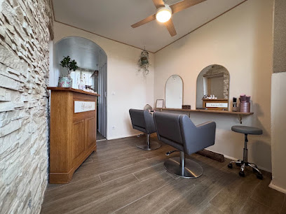 Alexia Coiffeuse Authentique Coiffeur à Laversines