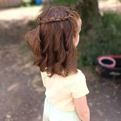 Capelli De Marie, Coiffeur à Domicile à Taïx