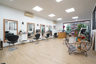 La Garçonne - Salon De Coiffure, Salon de Coiffure à Carpentras