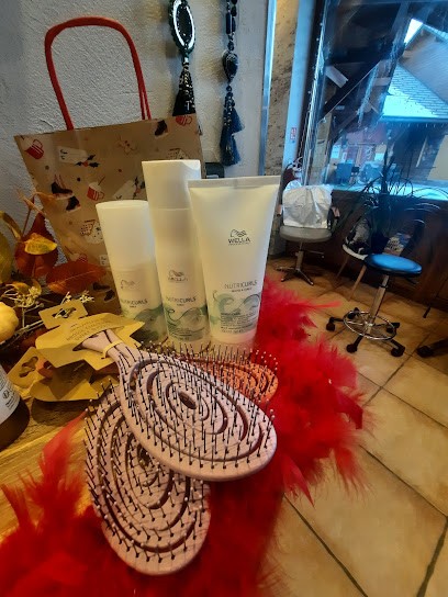 Cassiope Coiffure Et Beauté, Salon de Coiffure à Dévoluy