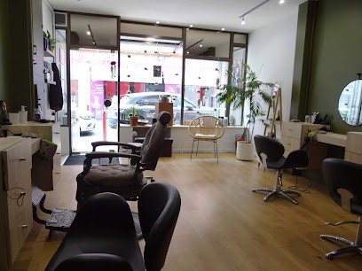 PAM Et La Coiffure, Salon de Coiffure à Grenade