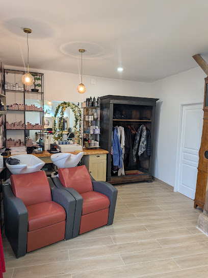 Fouquet's Coiffure, Coiffeur à Châteauneuf-la-Forêt