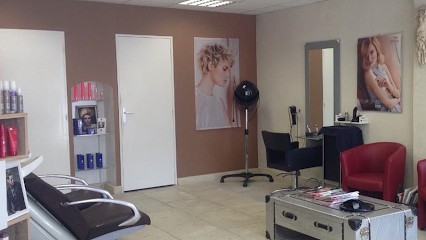 Malika Coiffure, Salon de Coiffure à Pierrelatte