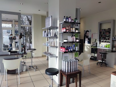 Affirmatif, Salon de Coiffure à Firminy