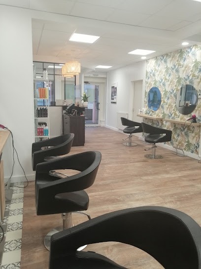 Fa si la coiffer, Salon de Coiffure à Saint Gilles