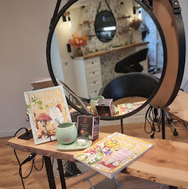 Des Coupes Et Des Couleurs Coiffeur au Châtelet-en-Brie
