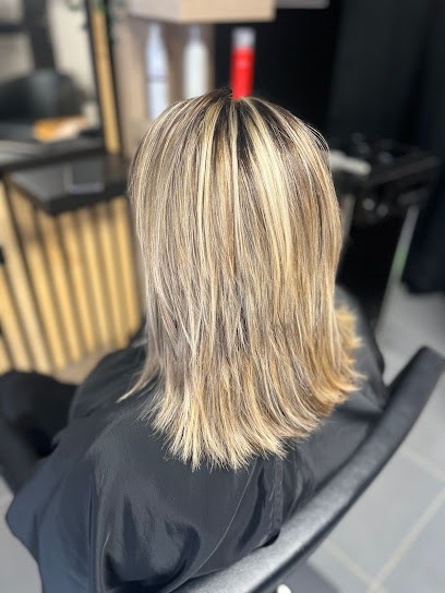 Lise Coiffure, Salon de Coiffure à Courthiézy
