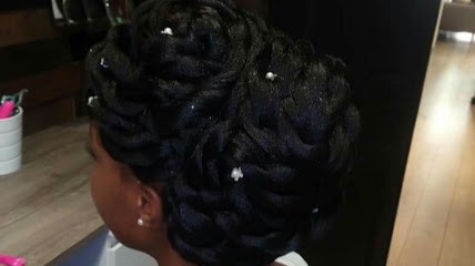 Yasmina Riska Hair, Coiffeur à Domicile à Sevran