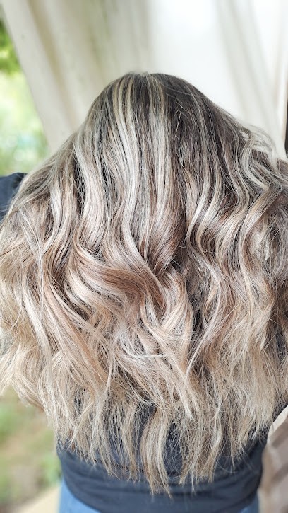 ManuelleCoiffure.EsthétiqueDuo-Beauty, Coiffeur à Domicile à Saint-Ciers-d'Abzac