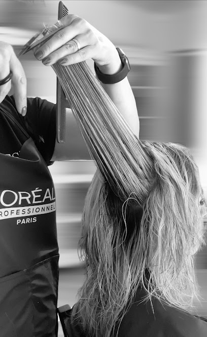 Vous Et Moi Coiffure Privée Coiffeur à Flavy-le-Martel