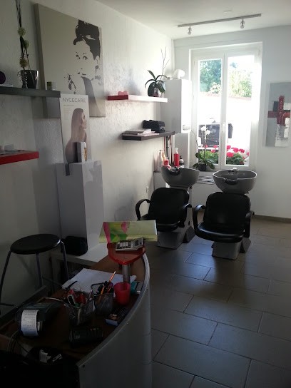 L'Atelier De Lucie, Salon de Coiffure à Saint-Omer