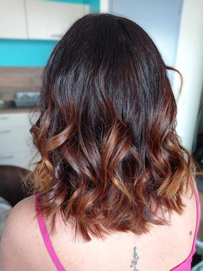 Un instant pour soi 43, Coiffeur à Domicile à Bas-en-Basset