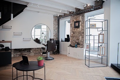 LE BLAIREAU Barbier Coiffeur, Barbier à Vertou