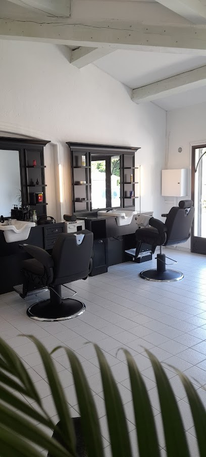 Salon 56, Salon de Coiffure au Rouret