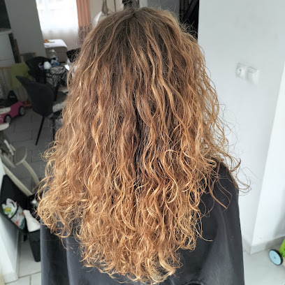 Sandra Bourre , For Hair'ver Coiffeur à Bouchain