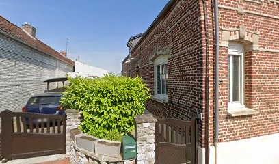 Les Ciseaux En Folie, Coiffeur à Domicile à Avesnes-les-Aubert