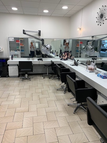 Salon Luce Aimée, Salon de Coiffure à Metz