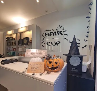 Haircup, Salon de Coiffure à Martigues