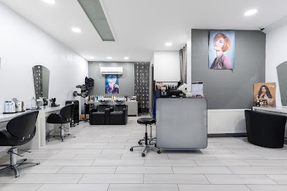 Esly Coiffure Mixte, Salon de Coiffure à Bron