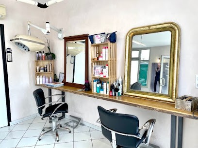 L'Hair Naturel, Salon de Coiffure à Marçon