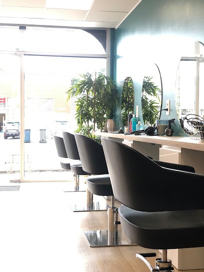 Selena Coiffeur Visagiste, Salon de Coiffure à Villemoisson-sur-Orge