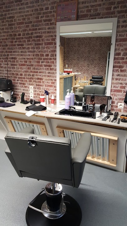 Francheteau Guy, Salon de Coiffure à La Boissière-de-Montaigu