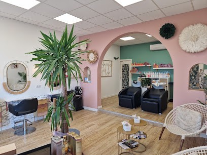 Mesdames By Manon, Salon de Coiffure à Saint-Jean