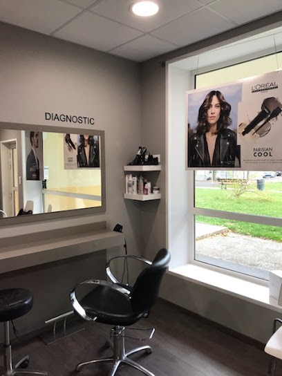 Evolutif Coiffure, Salon de Coiffure à Cambrai