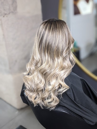 Le carré d'Amandine, Salon de Coiffure à Saint-Paul-en-Jarez