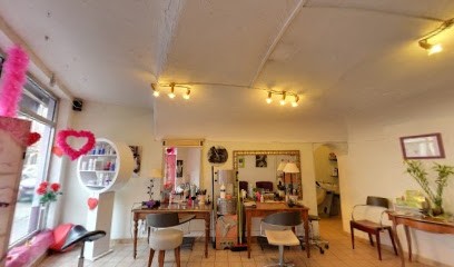 Chez Fiona, Salon de Coiffure au Teil