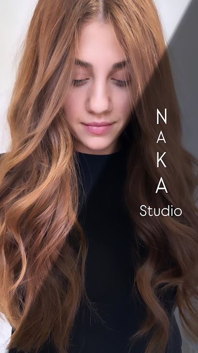 Salon De Coiffure Naka Studio - Coloriste / Makeup - Soins Coiffeur à Wasquehal