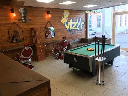 236 BARBER STREET, Barbier à Meyzieu