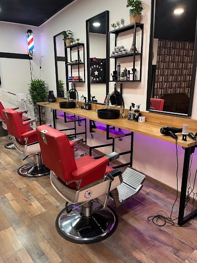 CUTMAN Coiffeur Hommes, Salon de Coiffure au Soler