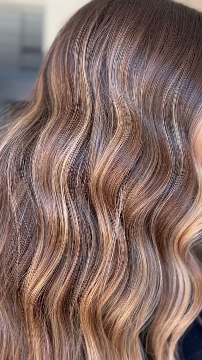 Studio Charlotte, Salon de Coiffure à Nevers