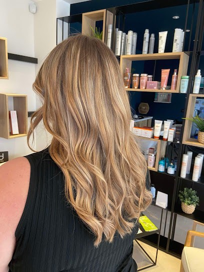 Gomina Coiffure Condette, Salon de Coiffure à Condette