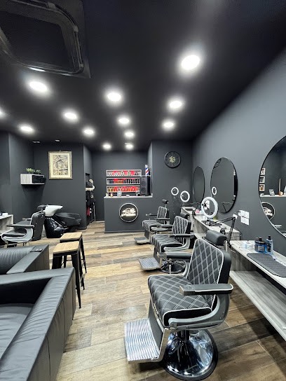 West Barber, Salon de Coiffure à Sainte-Colombe