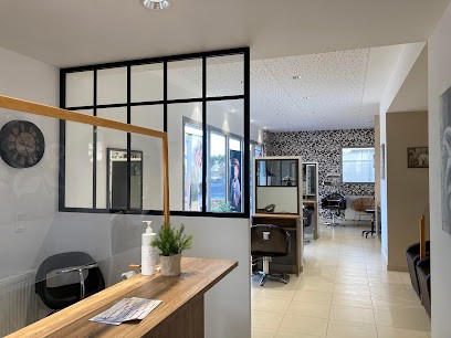 F.B Coiffure, Salon de Coiffure à Hillion