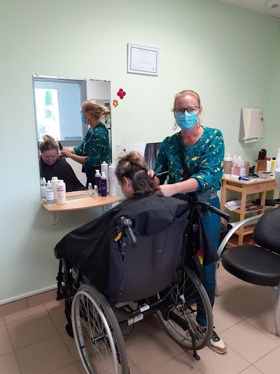 Isabelle Socio Coiffure Pour Personnes Agées, Coiffeur à Domicile à Sorgues