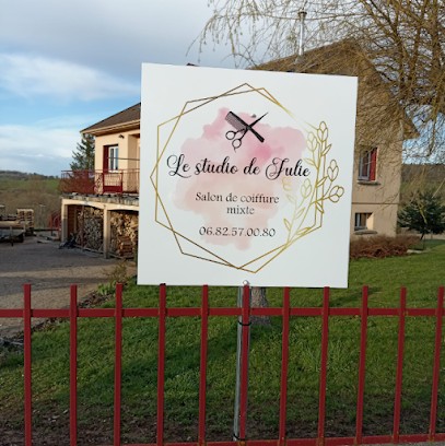 Le Studio De Julie, Salon de Coiffure à Lemuy