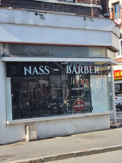 Nass Barber, Barbier à Hénin-Beaumont