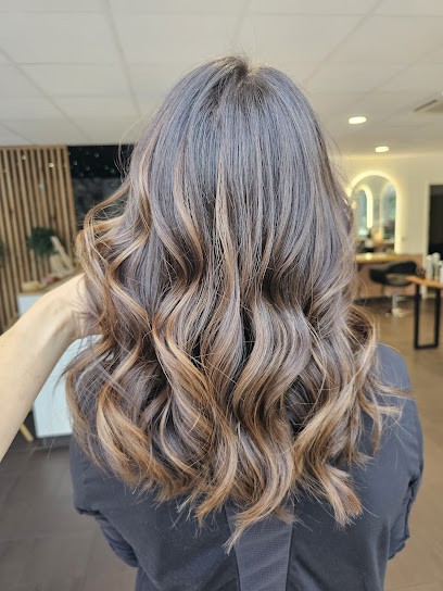 Les Créations D’Amandine Traitement Profond, Coloration Semi Végétal, Salon de Coiffure à Saint-Christophe-du-Ligneron