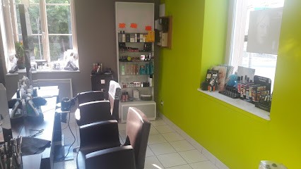 Diminu Tif, Salon de Coiffure à Saint-Thiébault