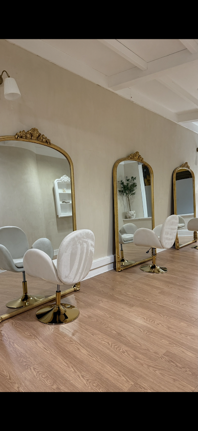 Fabulous Brush Coiffeur à Roubaix