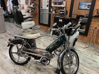 Adam Coiffure, Barbier à Lillebonne