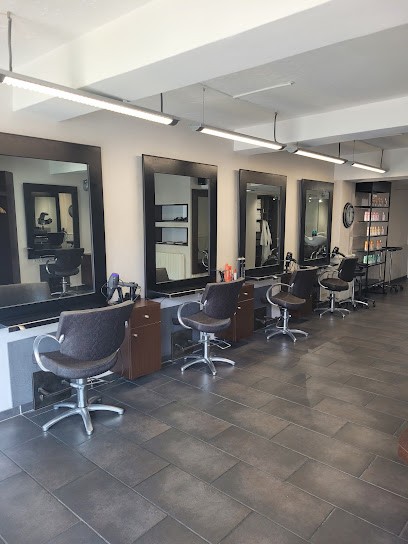 Harper salon, Salon de Coiffure à Polliat