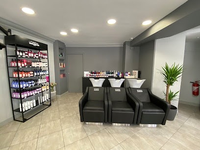 Studio Avenue, Salon de Coiffure à Martigues