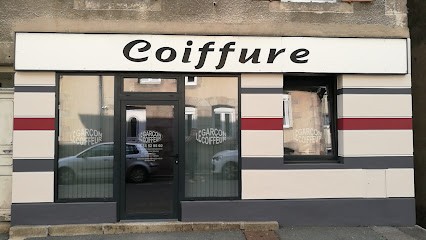 The Boy Hairdresser, Salon de Coiffure à Guéret