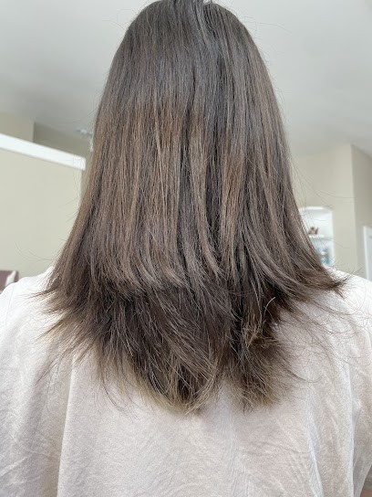 Le Comptoir De La Coiffure, Salon de Coiffure à Saint-Sulpice-la-Pointe